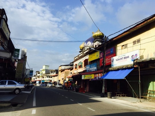 Solo Ride to East Coast – Rantau Panjang – Malaysia