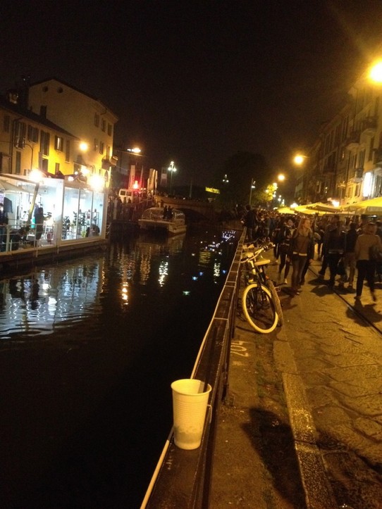Italien - Mailand - Am Kanal am Abend
