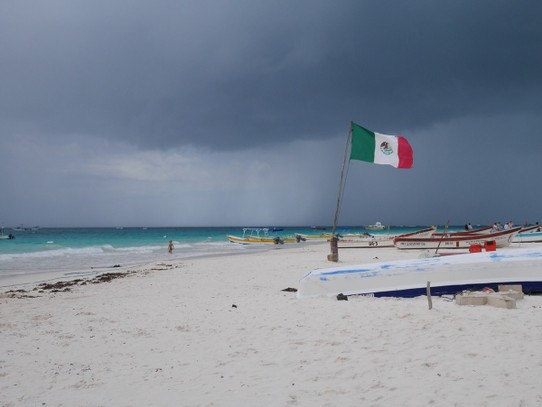 Mexico - Tulum - Strand naast onze cabaña 