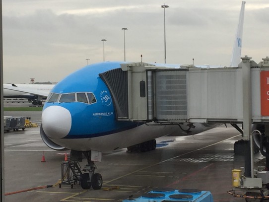 Niederlande - Flughafen Amsterdam Schiphol - Das ist der Flieger!!!