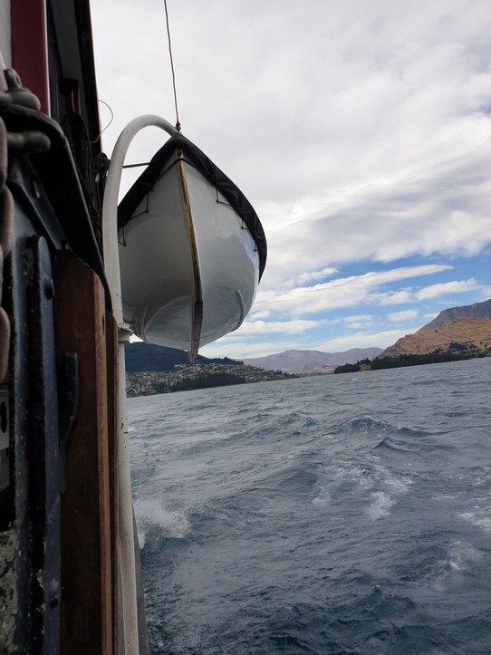 Neuseeland - Auckland - Wenn SOS, dann Rettungsboot