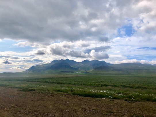 Island - Eyja- og Miklaholtshreppur - Wir sind nun wirklich auf der Halbinsel angekommen und machen wieder mal einen kleinen Stop. 🥰