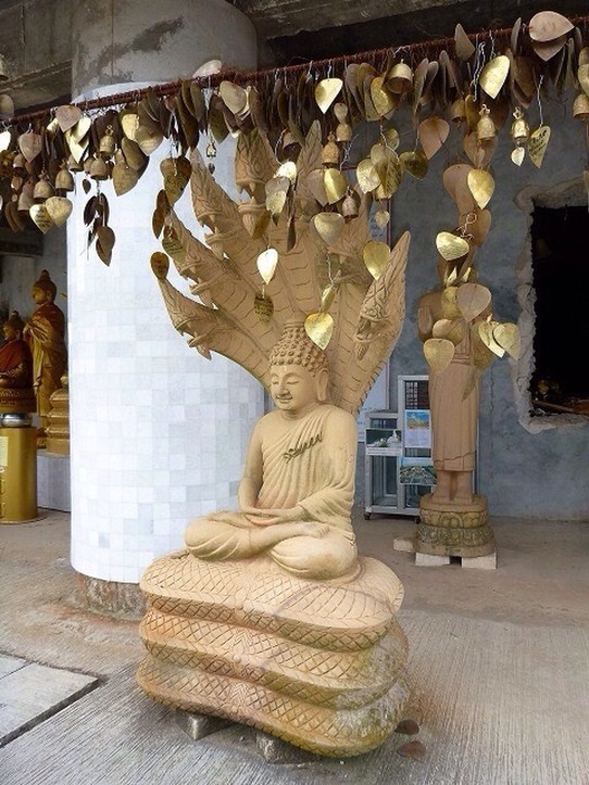 Thailand - Amphoe Mueang Phuket - Der Budda für Wünsche und Gedanken 