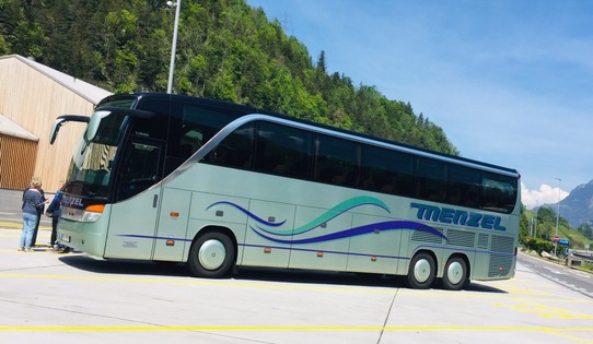 Deutschland - Frankfurt am Main - Menzel Busunternehmen