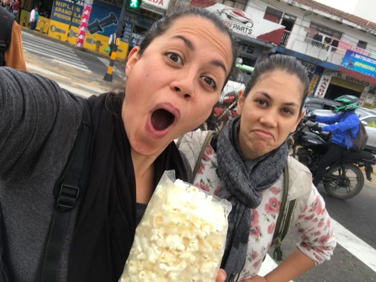 Bolivia - Santa Cruz de la Sierra - Die feinschte Popcorn EVER! #happyjacky