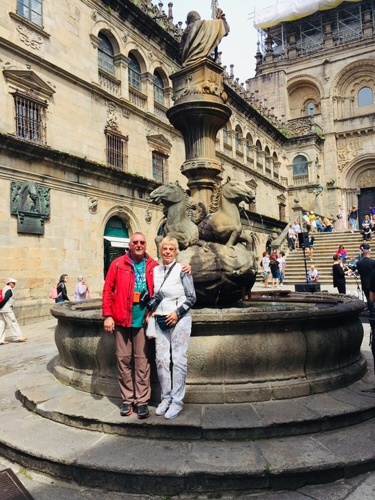 Spanien - Santiago de Compostela - Vor der Kathedrale 