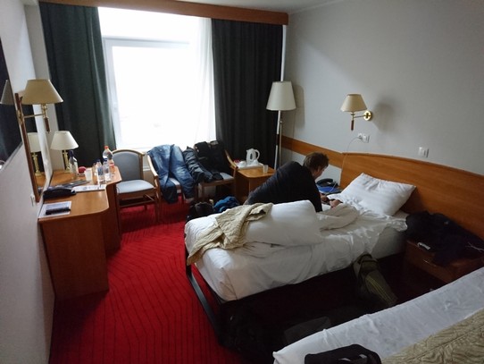 Russland - Moskau - Unser Hotelzimmer: mit kostenlosem Hannes als Zimmergenossen