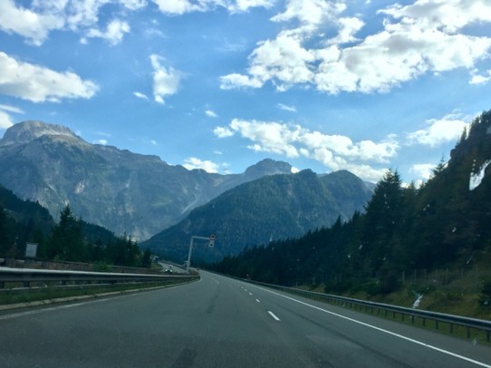Österreich - Salzburg - Bergwelt Richtung Villach