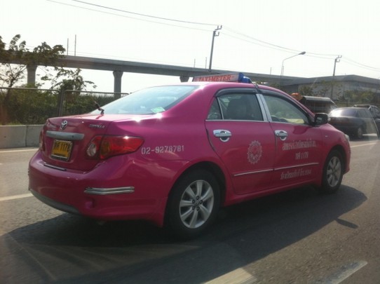 Thailand - Bangkok - Taxi vom Fughafen in die Stadt