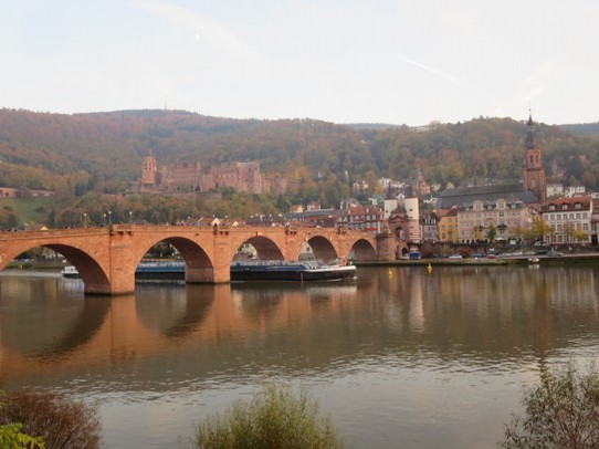 Deutschland - Heidelberg - Historische Brücke mit Brückentor 