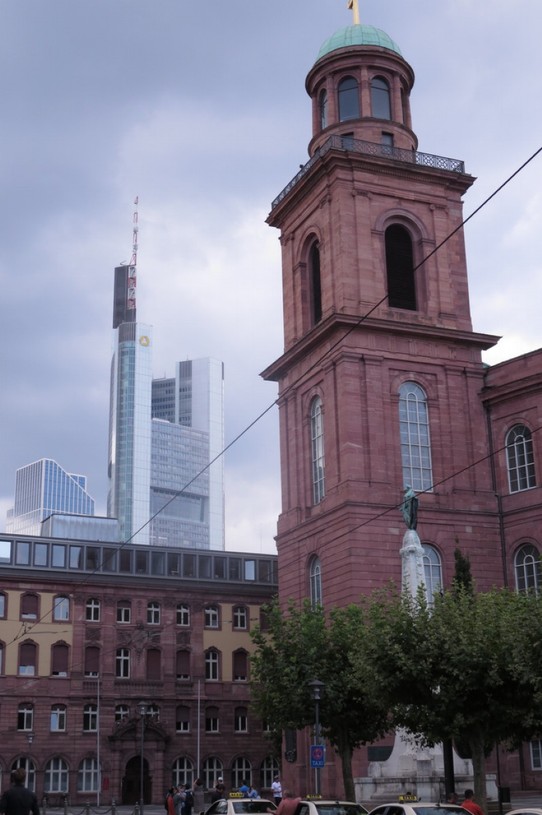 Deutschland - Frankfurt am Main - Blick vom Main aus