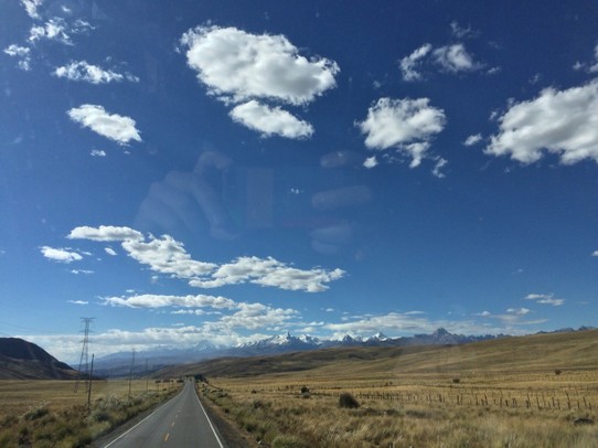 Peru - Huaraz - Approaching the Mountains!
