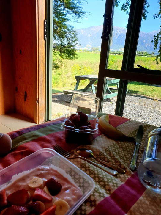 Neuseeland - Kaikoura - an diesem Morgen habe ich mich für Frühstück im Bett entschieden😃