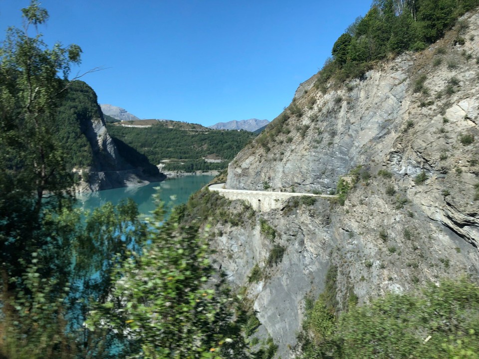 Frankreich - La Salle-les-Alpes - Aussicht auf der Busfahrt