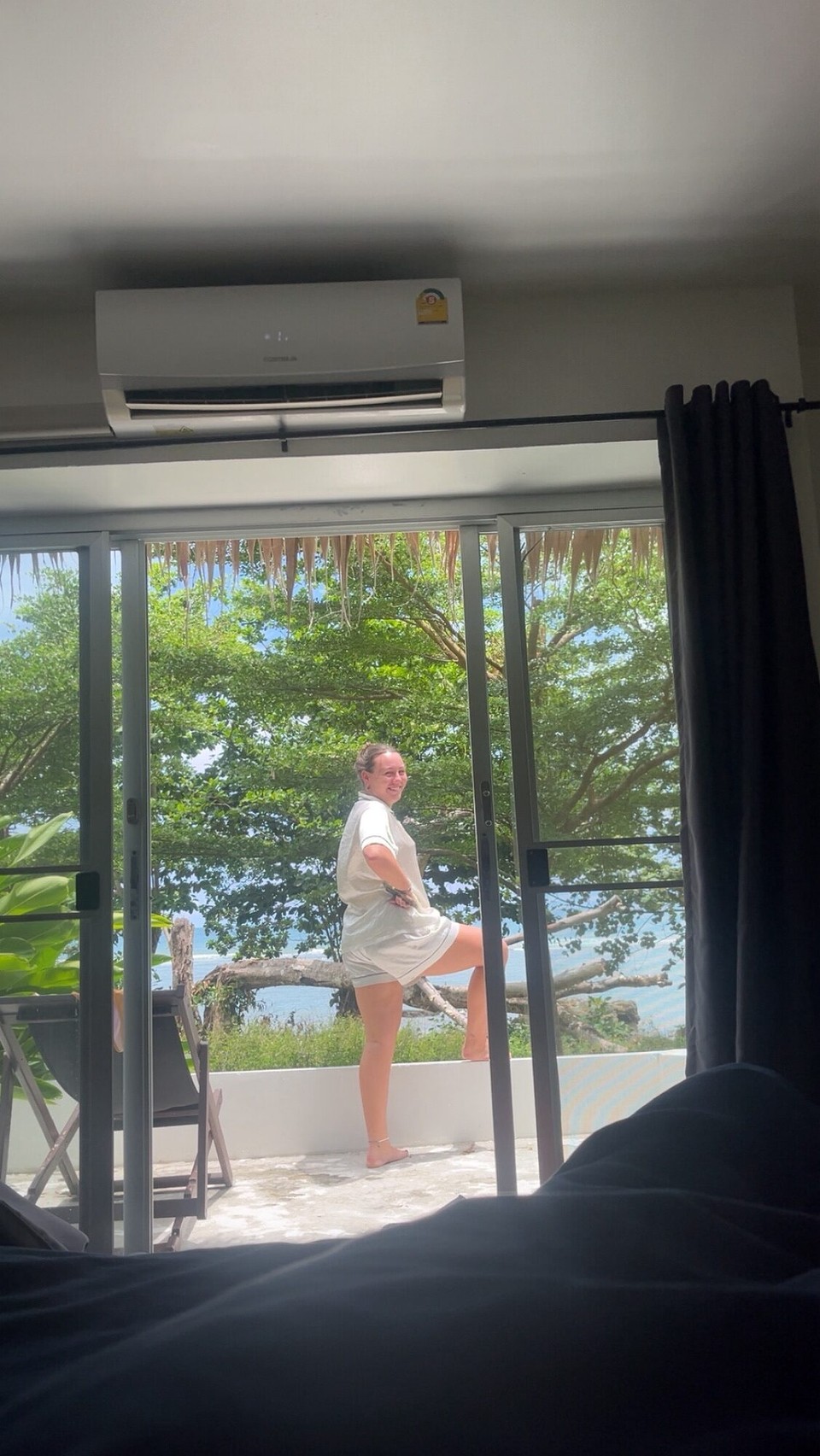 Thailand - Ko Chang District - Recovered from our crap sleep the night before in a nicer room and had 10 hours thank god. Straight out to the beach and I had a massage - the best one I’ve had whilst travelling for sure 