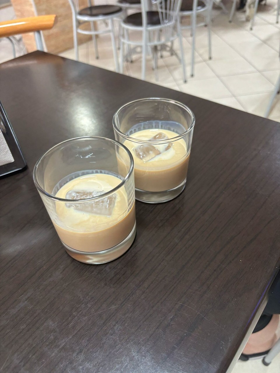 Portugal - Alcantarilha - Während wir auf die Wäsche gewartet haben ein kleiner Drink 