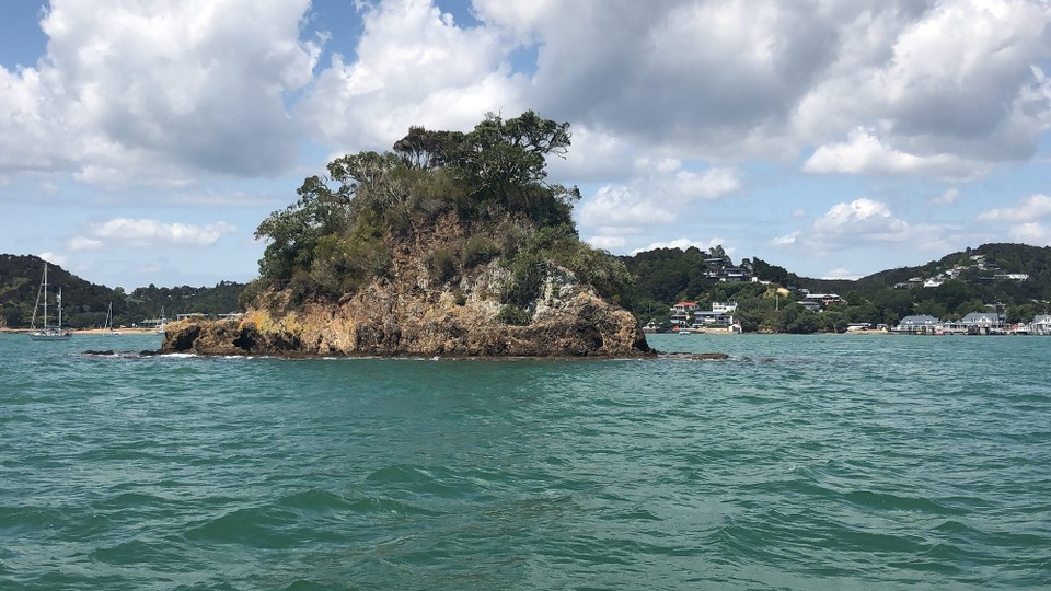 Neuseeland - Paihia - Die Bay of Islands umfasst 144 Inseln, eine wunderschöne Gegend. 