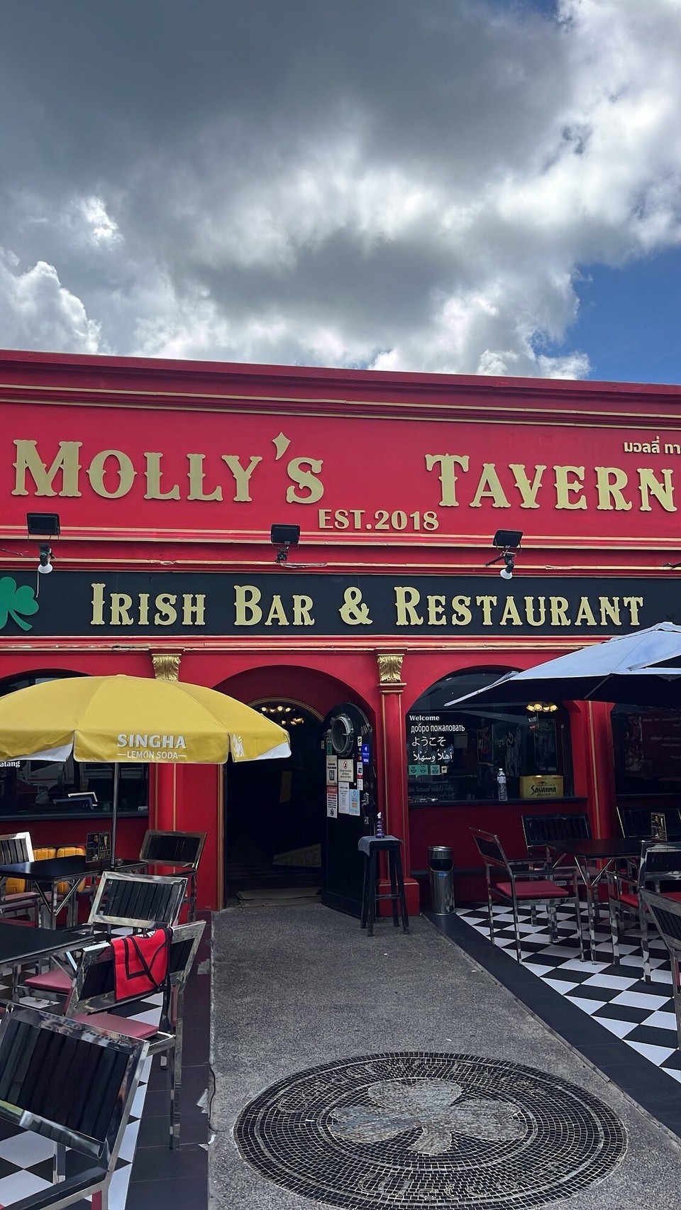 Thailand - Mueang Krabi - Last day in Phuket and a roast before leaving was essential. We found an Irish bar called Molly’s and I had a lamb, beef and chicken mixed roast. It wasn’t the best / or like a roast from home but it was exactly what I’d been craving 