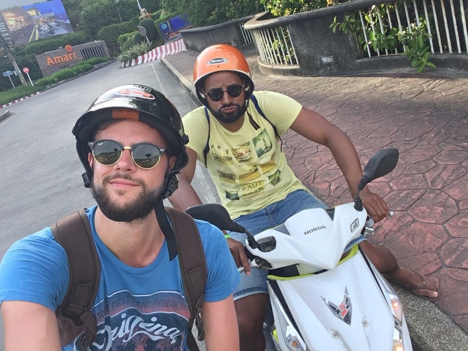 Thailand - Patong - Der nächste Tag begann mit natürlich der Erkundung der Region und ......