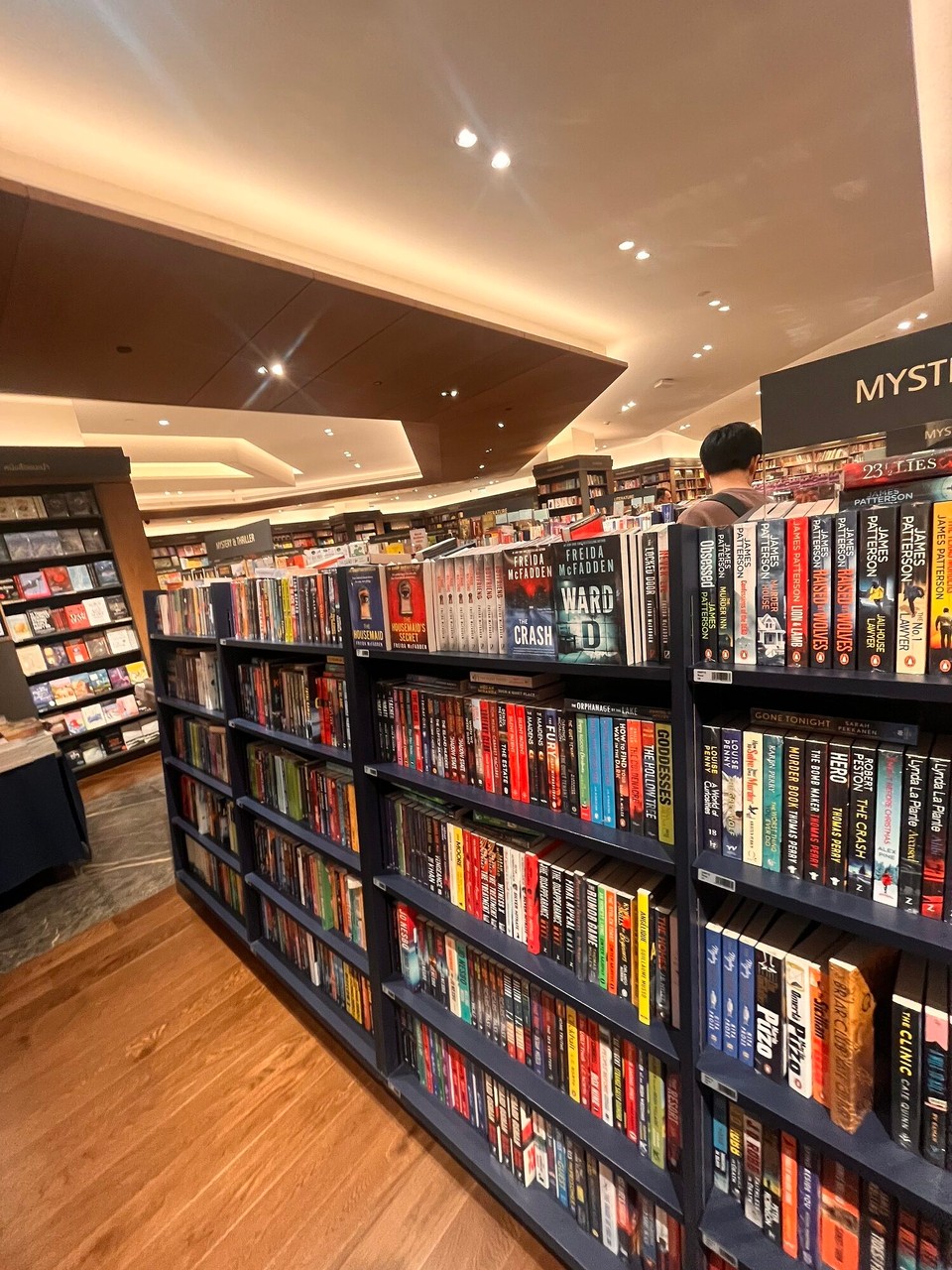 Thailand - Phra Nakhon District - some really cute book shops here and managed to find one 