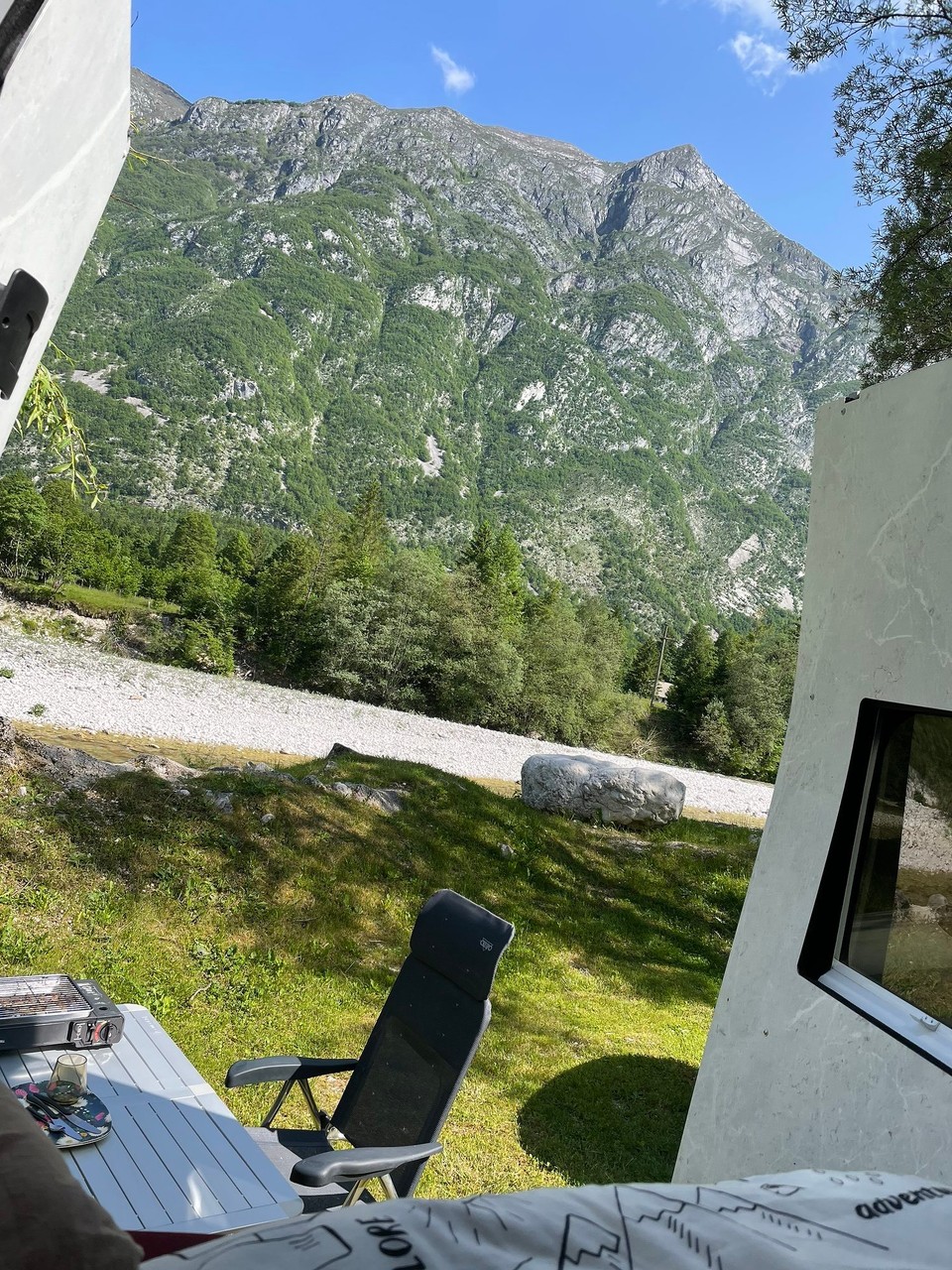 Slowenien - Soča - Guten Morgen - heute mal aus dem Bus 