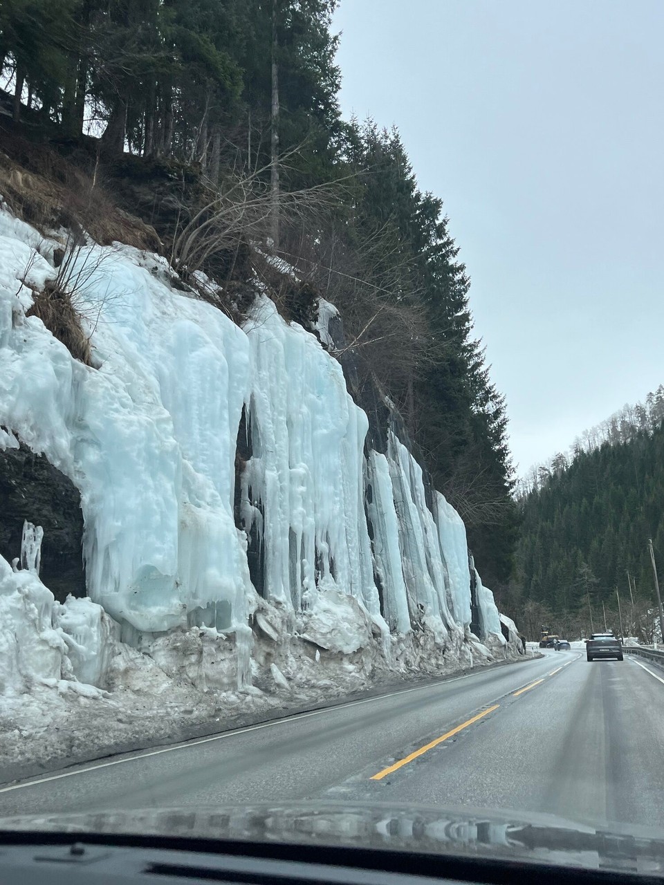 Norwegen - Granvin - Zum Glück sind die Straßen nicht vereist…