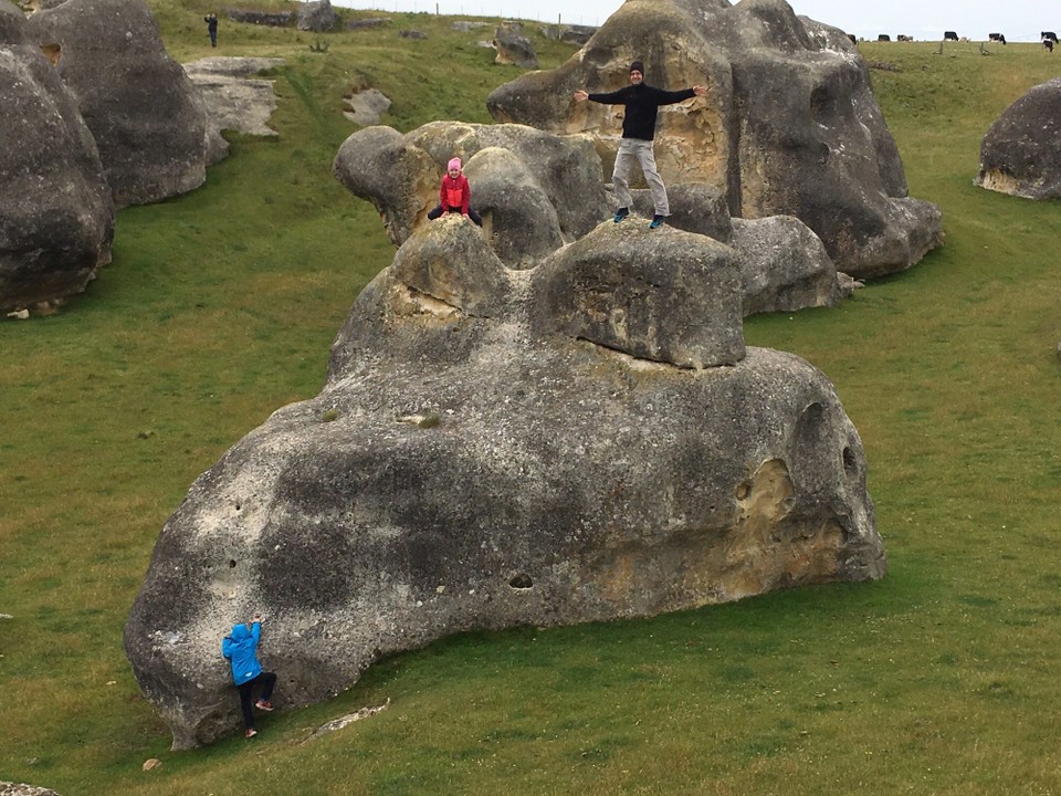 Neuseeland - Island Cliff - Die Felsen sehen zwar nicht aus wie Elefanten, spannend sind sie aber auf alle Fälle. Und man kann gut auf ihnen herumklettern.
