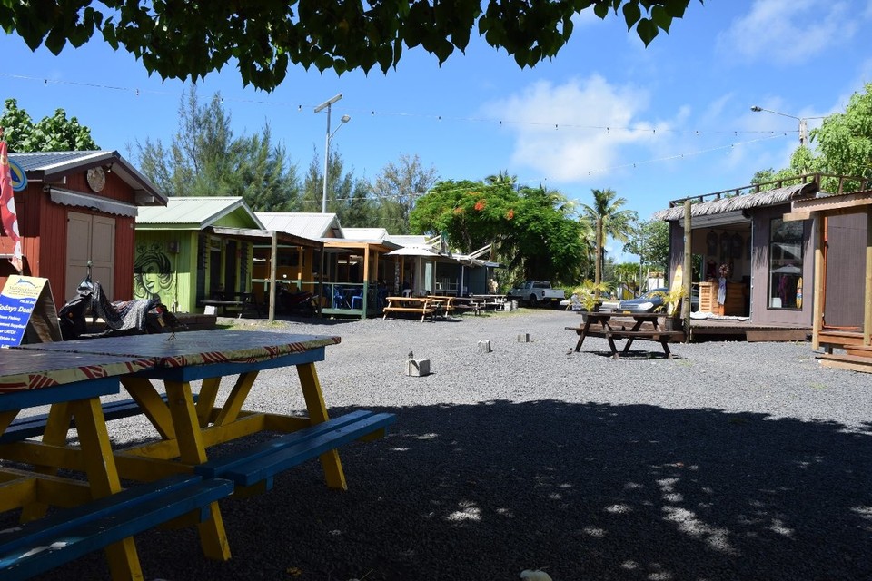 Cookinseln - Rarotonga - Ein paar kleine Marktstände - die "Mall" der Insel