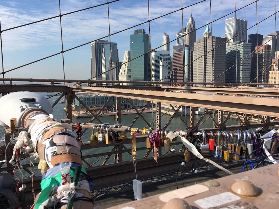 United States - New York - Wisdom vom Tourguide: Ein Kombinationsschloss bedeutet nicht 'forever'