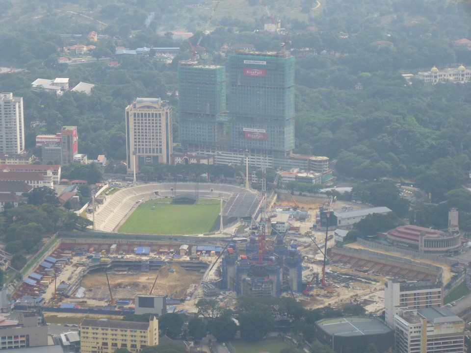 Malaysia - Kuala Lumpur - Mit Blick vom TV-Tower auf das Stadion