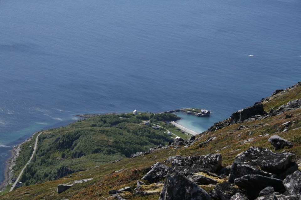 Norway - Husfjellet - Blick aufs Kråkeslottet beim Abstieg