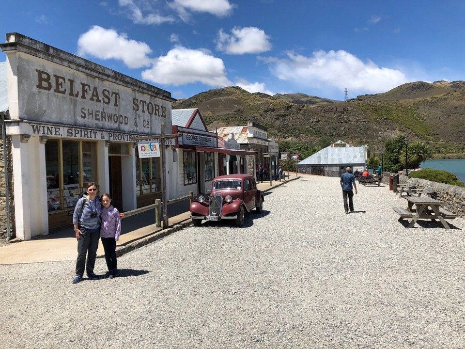 Neuseeland - Cromwell - Nach dem Mittag essen bei Armando‘s Kitchen spazieren wir noch ein wenig in der Old Town.