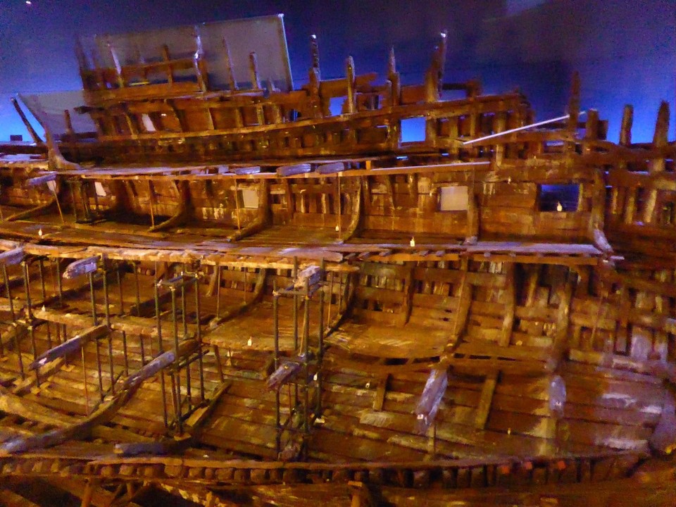 United Kingdom - Portsmouth - The Mary Rose sank on her side, and the starboard side was covered in mud and silt, thus preserving it, until discovered by divers in 1971. Over 400 years after she sank, once the artefacts had been carefully removed, she was raised in 1982.