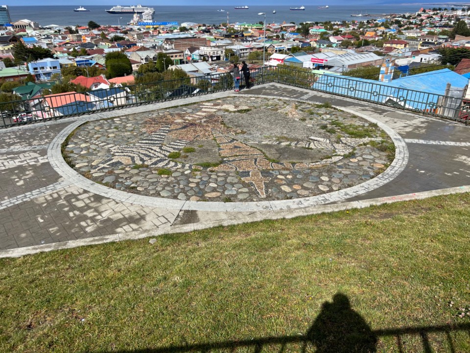 Chile - Punta Arenas - Rather run down mosaic