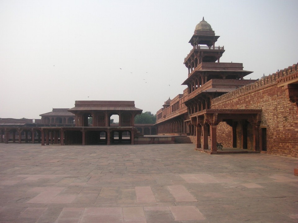 Indien - Fatehpur Sikri - Sandsteingebäuder der Herrschwefamilie