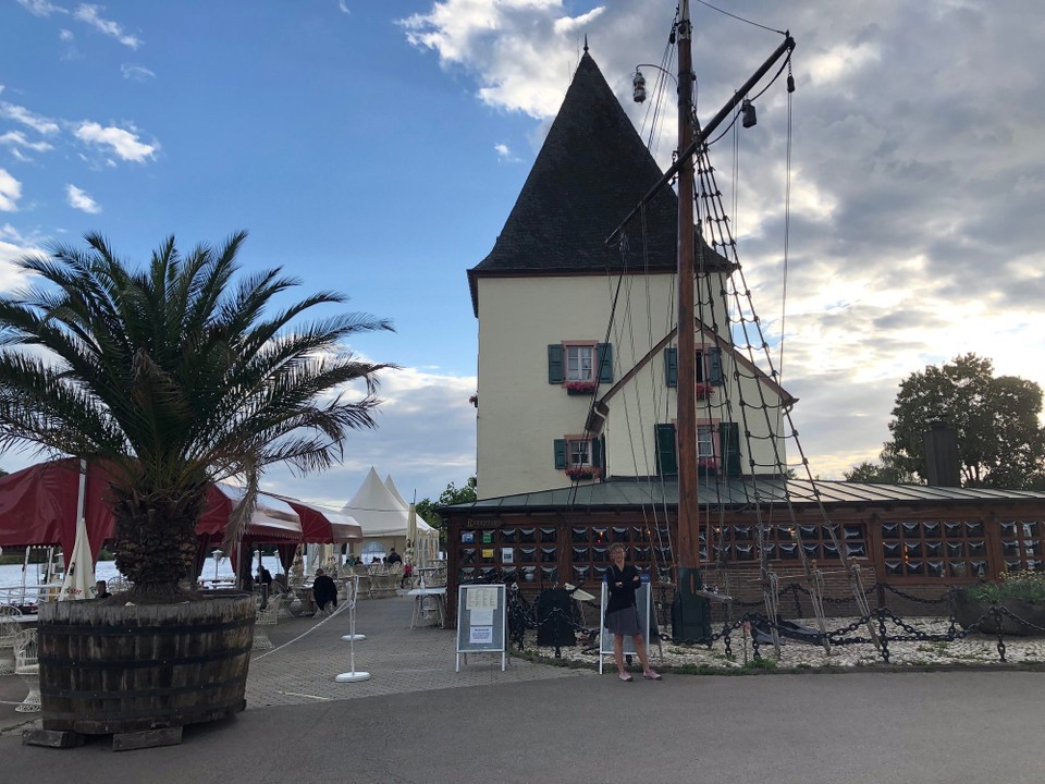 Deutschland - Schweich - Alter Fährturm 