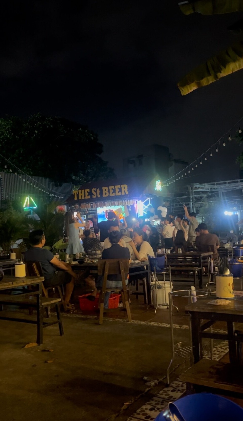 Vietnam - Ho Chi Minh City - We didn’t get back until 8pm, it was a long day. I went out for dinner with a Dutch boy I met on the tour. We went to this locals bar and we were the only foreigners in there but they loved it. They gave me free spring rolls bcos I shared their page on FB. FaceTimed Jake and then Anna when I got bac