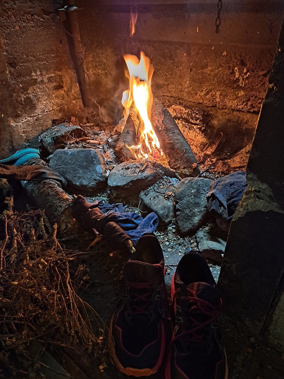 Neuseeland - Mount Hamilton - Aufwärmen und Schuhe 👟 und Socken trocknen
