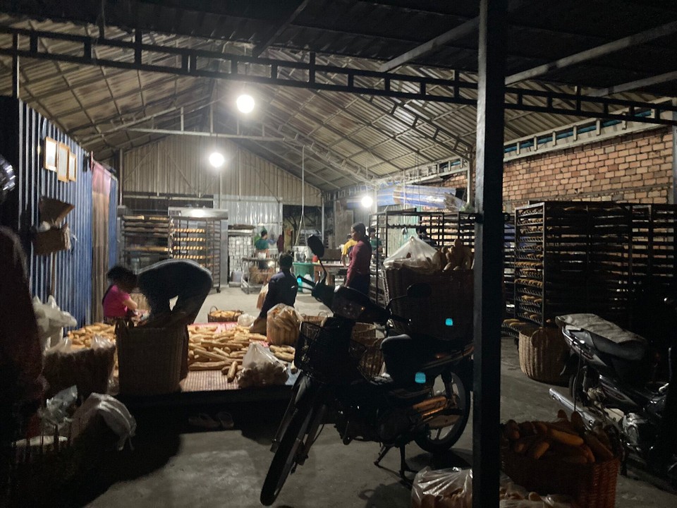 Thailand - Bangkok - Extra nochmal früh für frisches Baguette aufgestanden, dann aber gleich wieder schlafen gelegt 😅