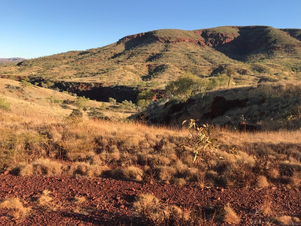 Australien -  - Die Landschaft um uns herum