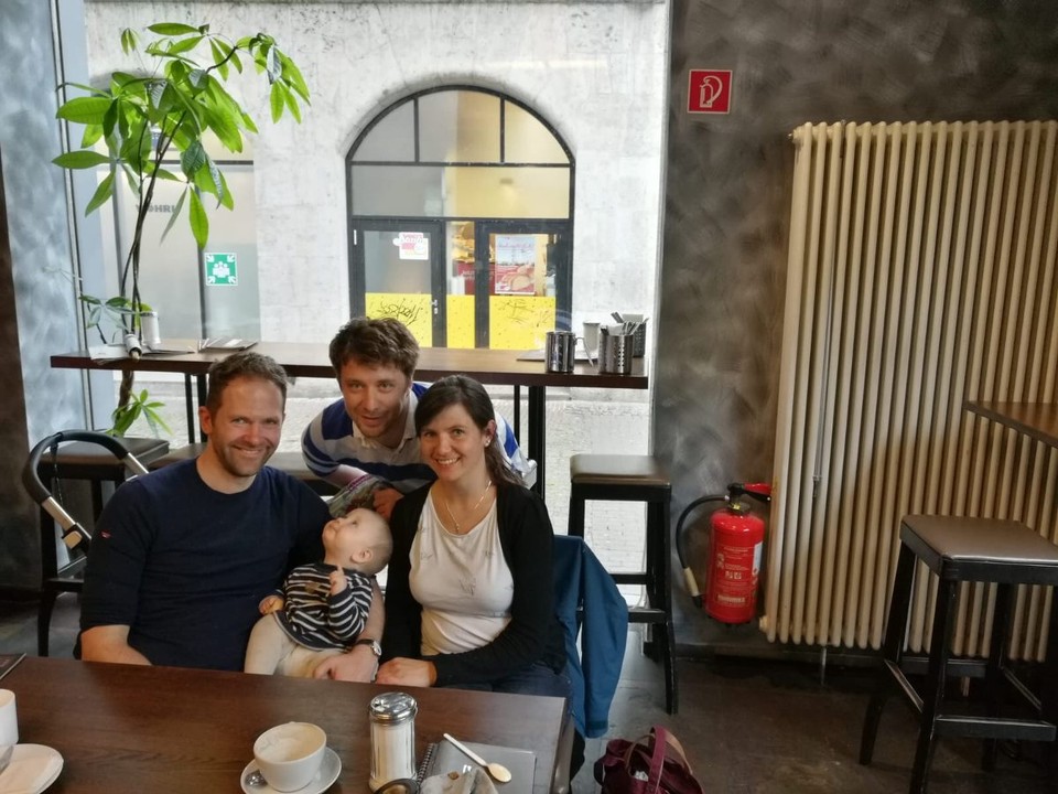 Deutschland - Oberschleißheim - Mit Beo was Essen und Trinken in Ulm