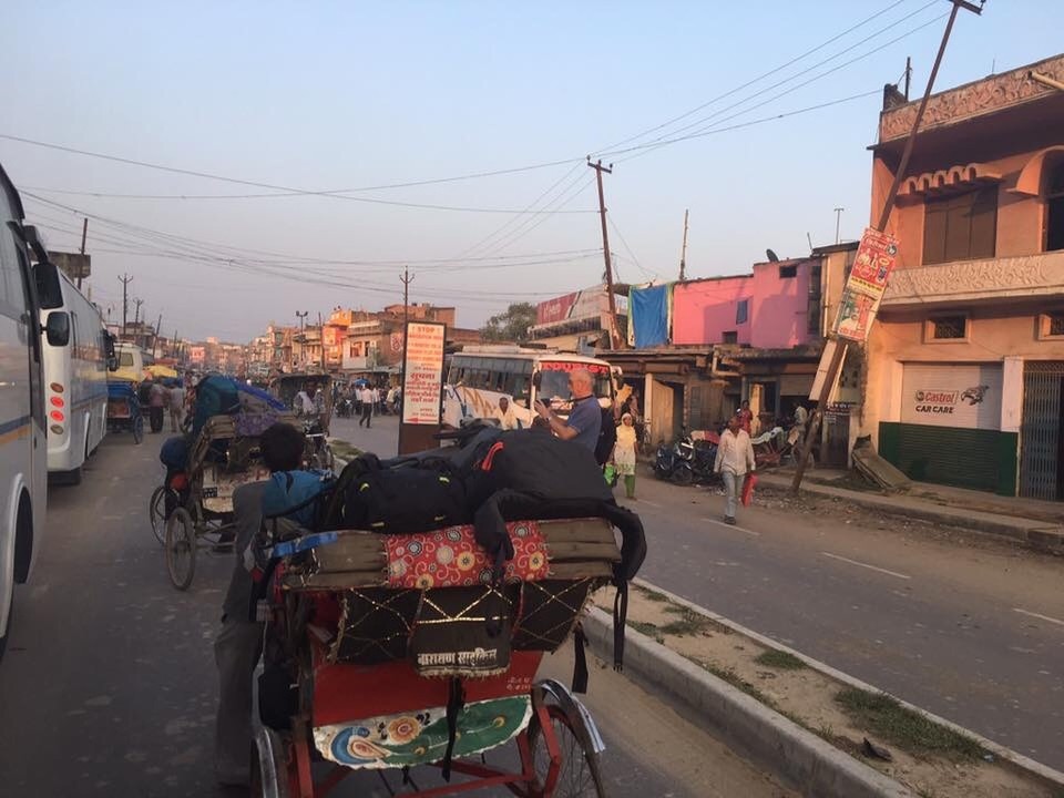 Nepal -  - Grenzübertritt zu Fuß
