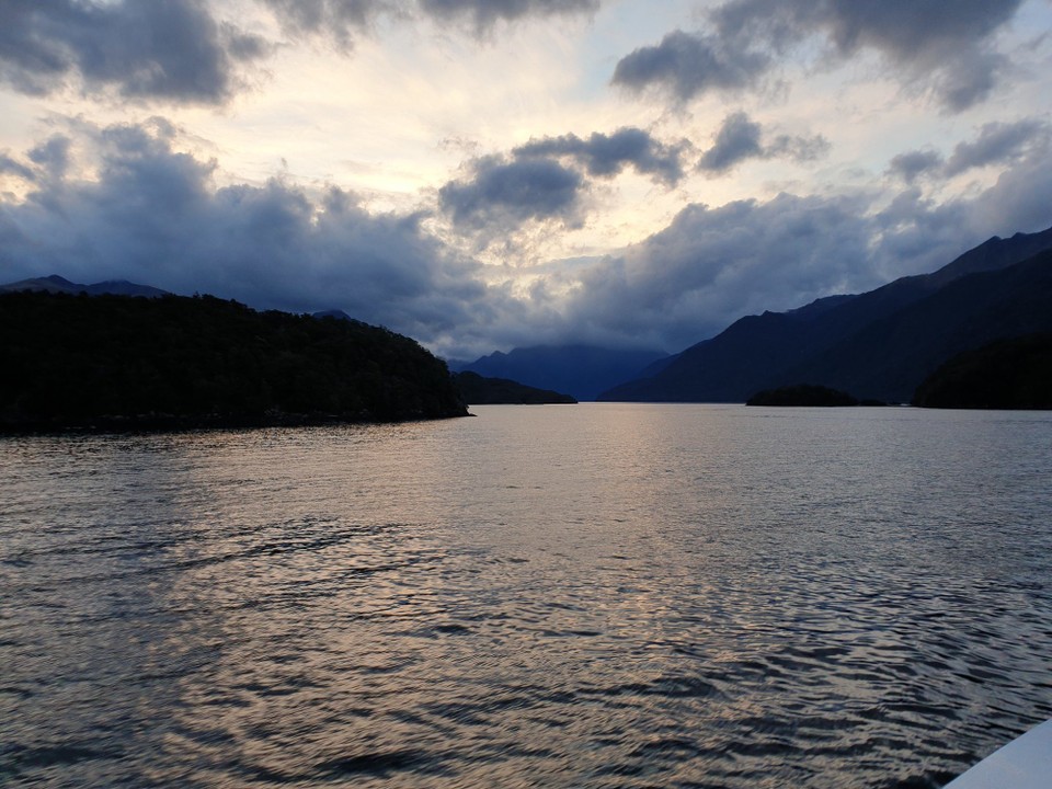 Neuseeland - Manapouri - Lake Te Anau