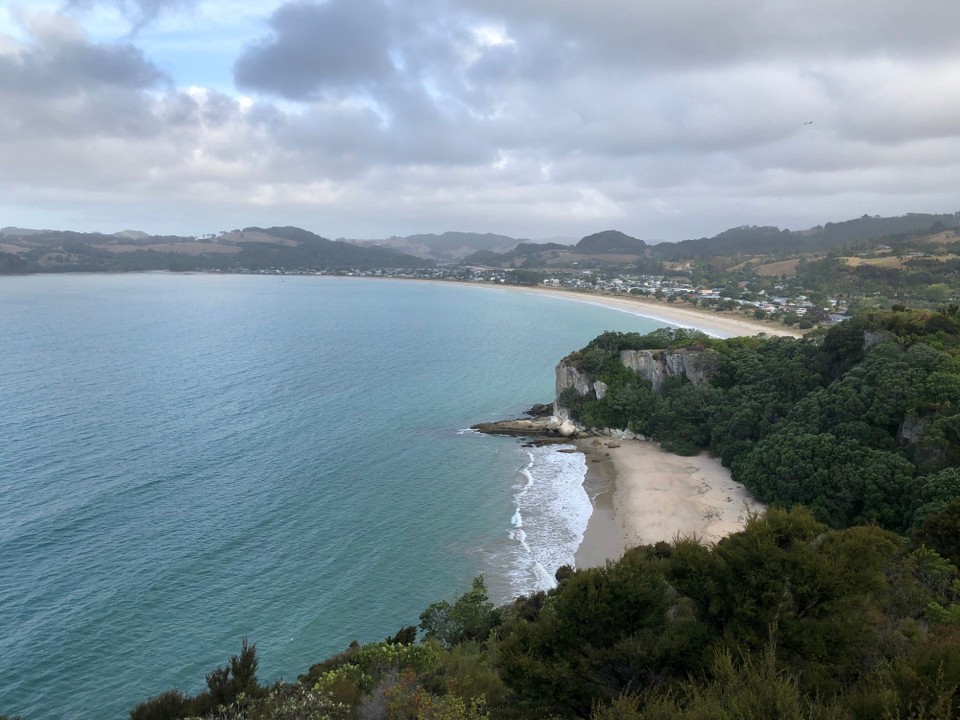 Neuseeland - Cooks Beach - Ausblick auf Cooks Beach