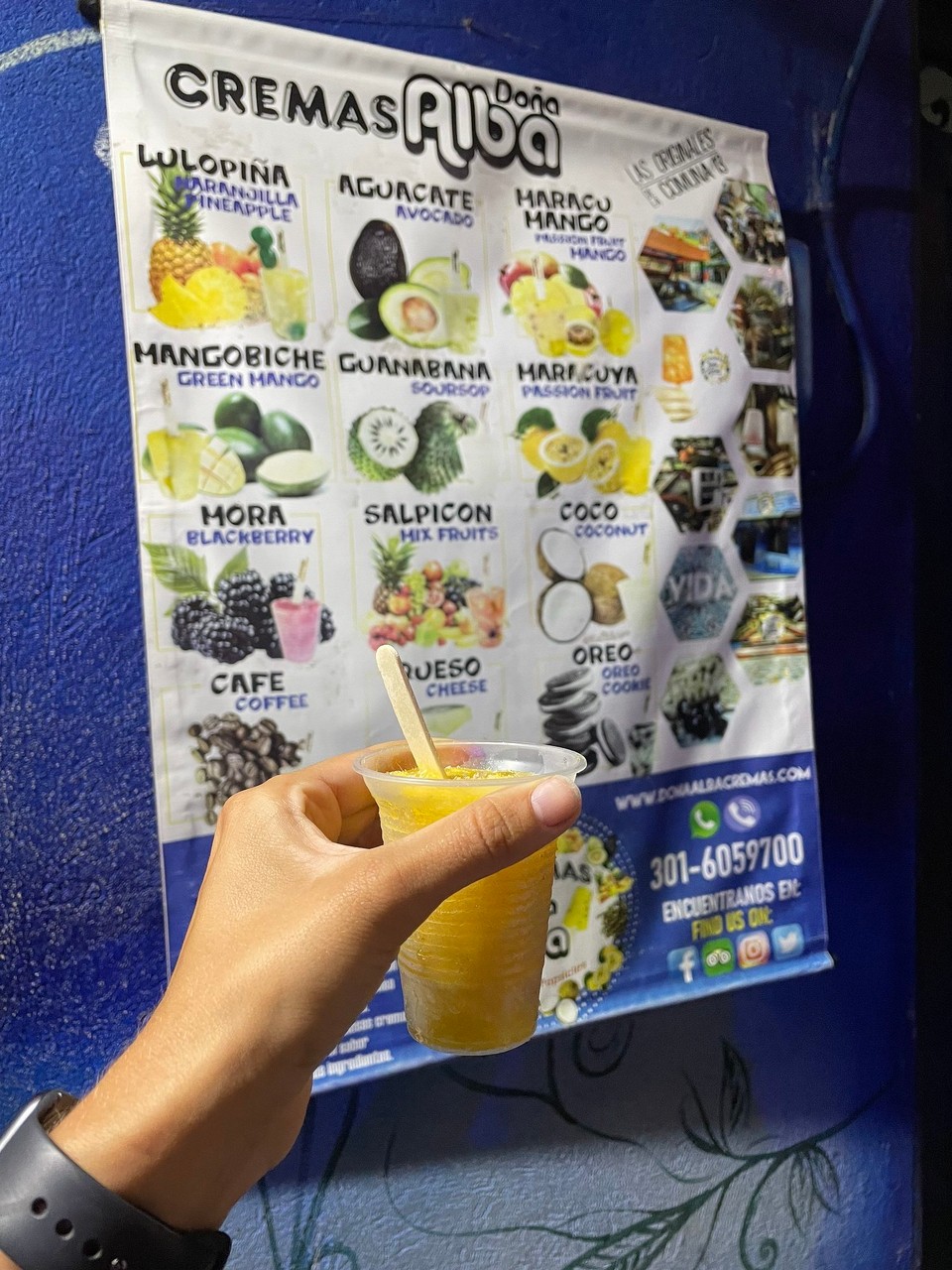 Kolumbien - Medellín - Traditionelle Stärkung - Mango-Maracuja Eis 🍦 🥭 