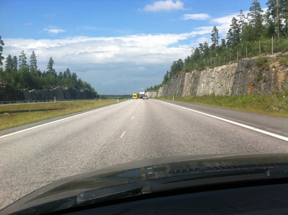 Finland - Puumala - Typisch Finnland: Felsen, Bäume,..., ab und zu Wasser.