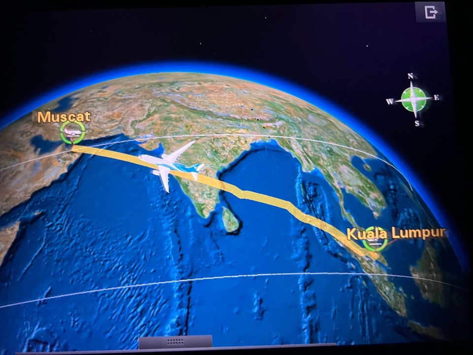 Deutschland - Oberding - Der erste Teil der Rückreise. 6 1/2h von Kuala Lumpur nach Muscat/Oman