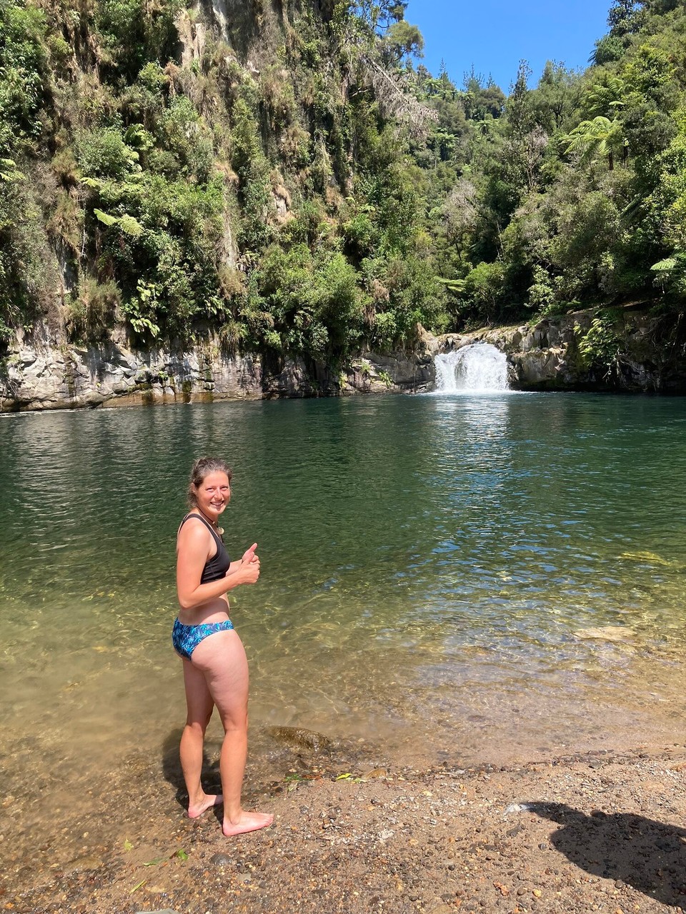 Neuseeland - Te Puke - Schwimmen, Springen, Tauchen - Sommergeburtstag ist toll 🥳🤩