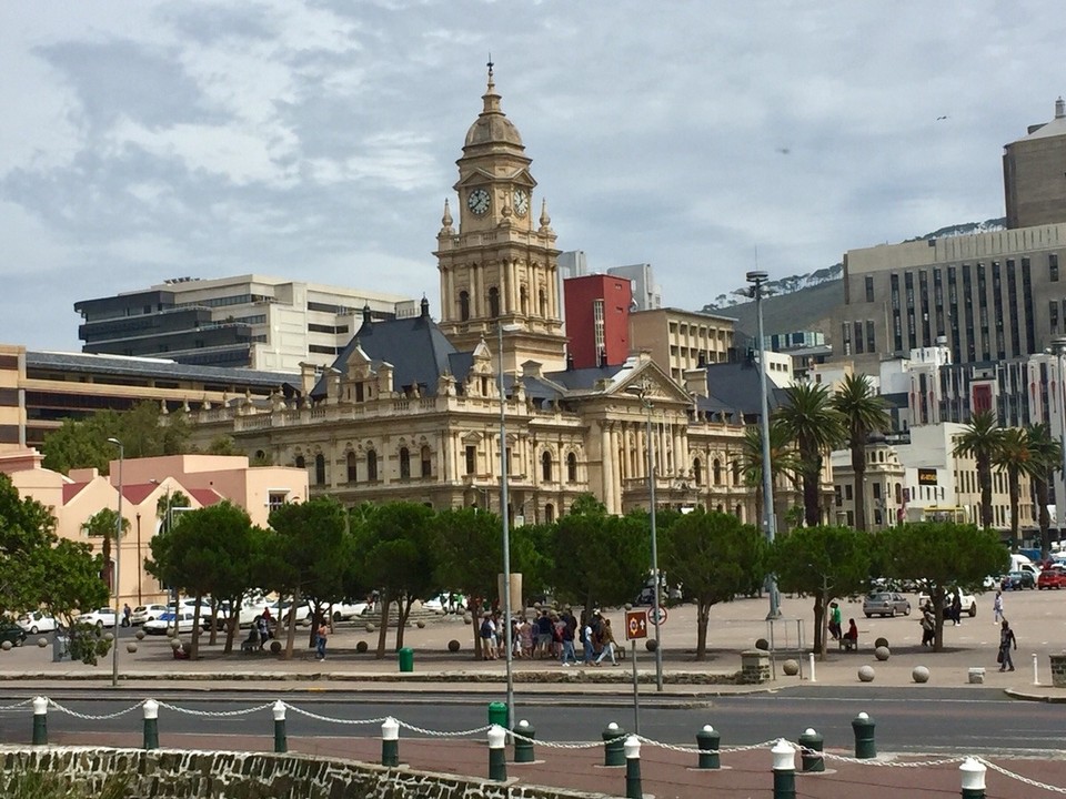 Südafrika - Cape Town - Blick auf das Rathaus von Kapstadt