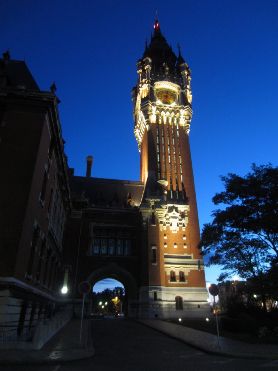 Frankreich - Calais - Stadthaus, ehemaliger Hotelpalast